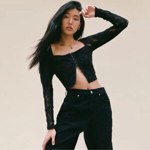 Urban Outfitters Jac Black Lace Long Sleeve Floral Lace Crop Top in large